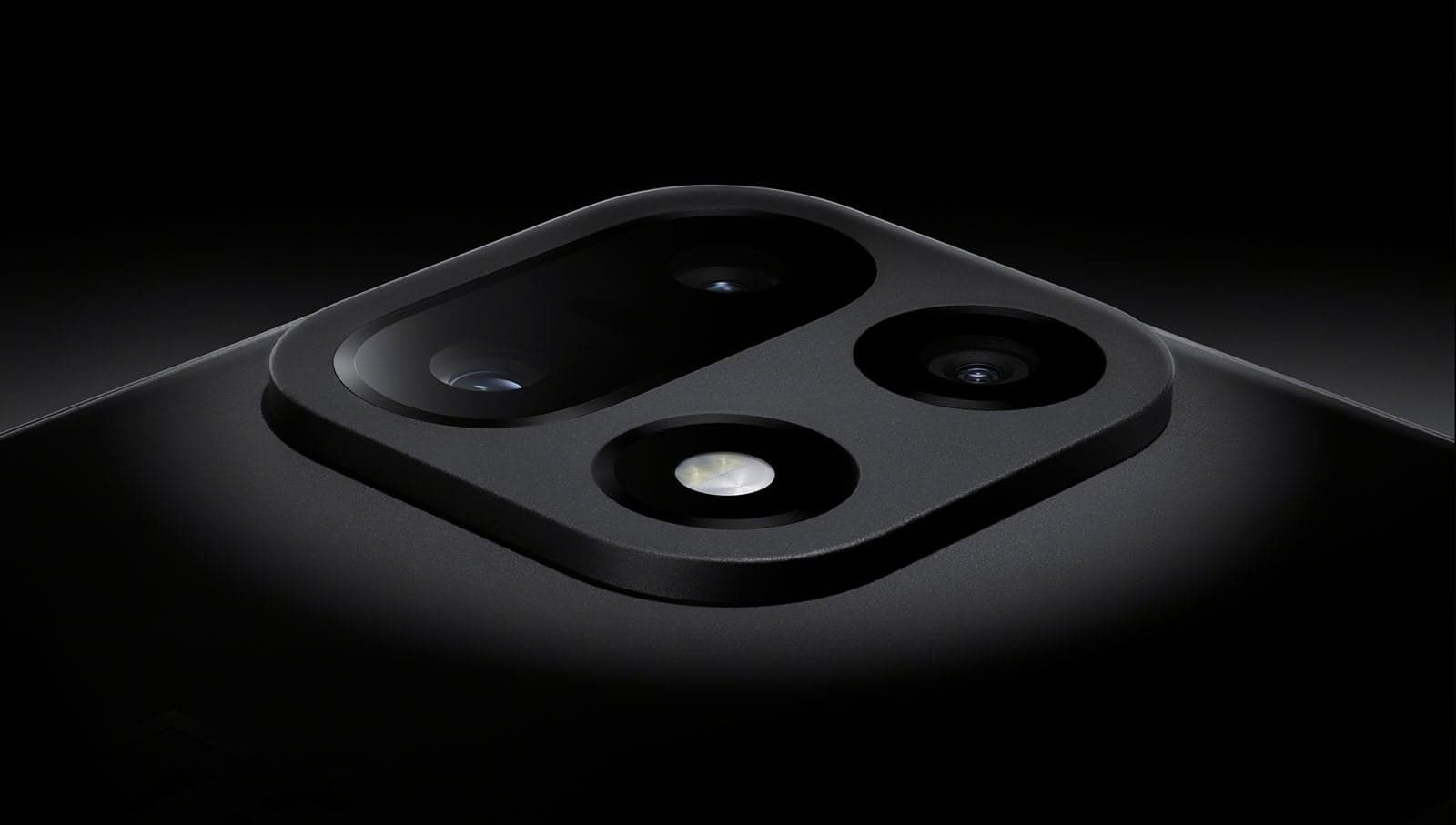 OnePlus 15 — Infinite Black